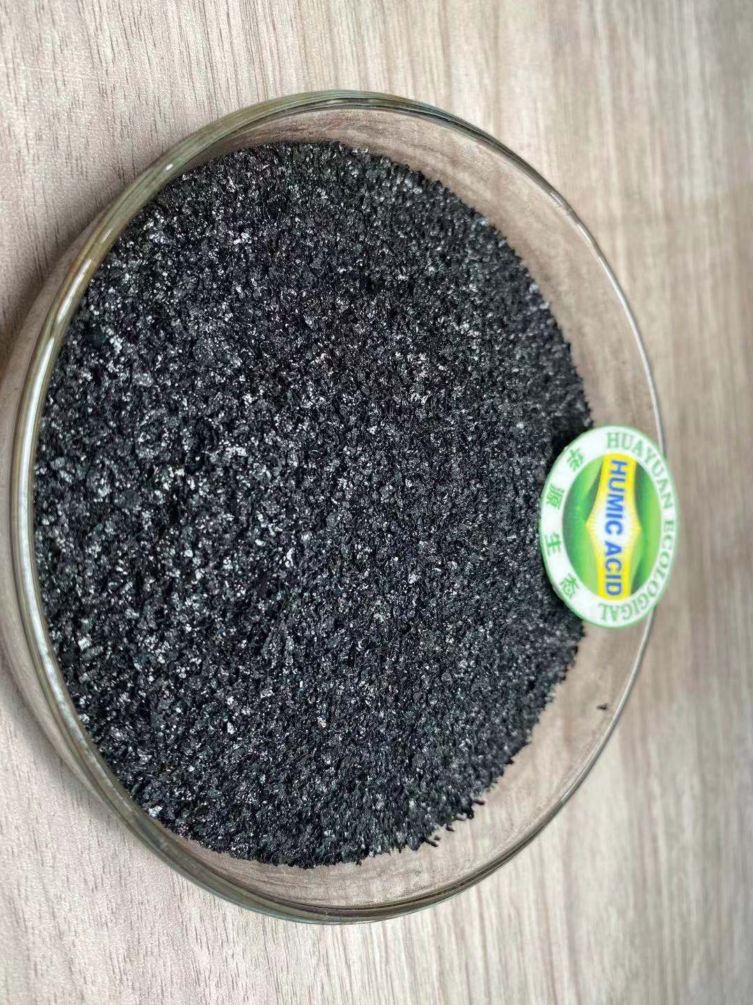 Sodyum Humat Parlak pullar.jpg